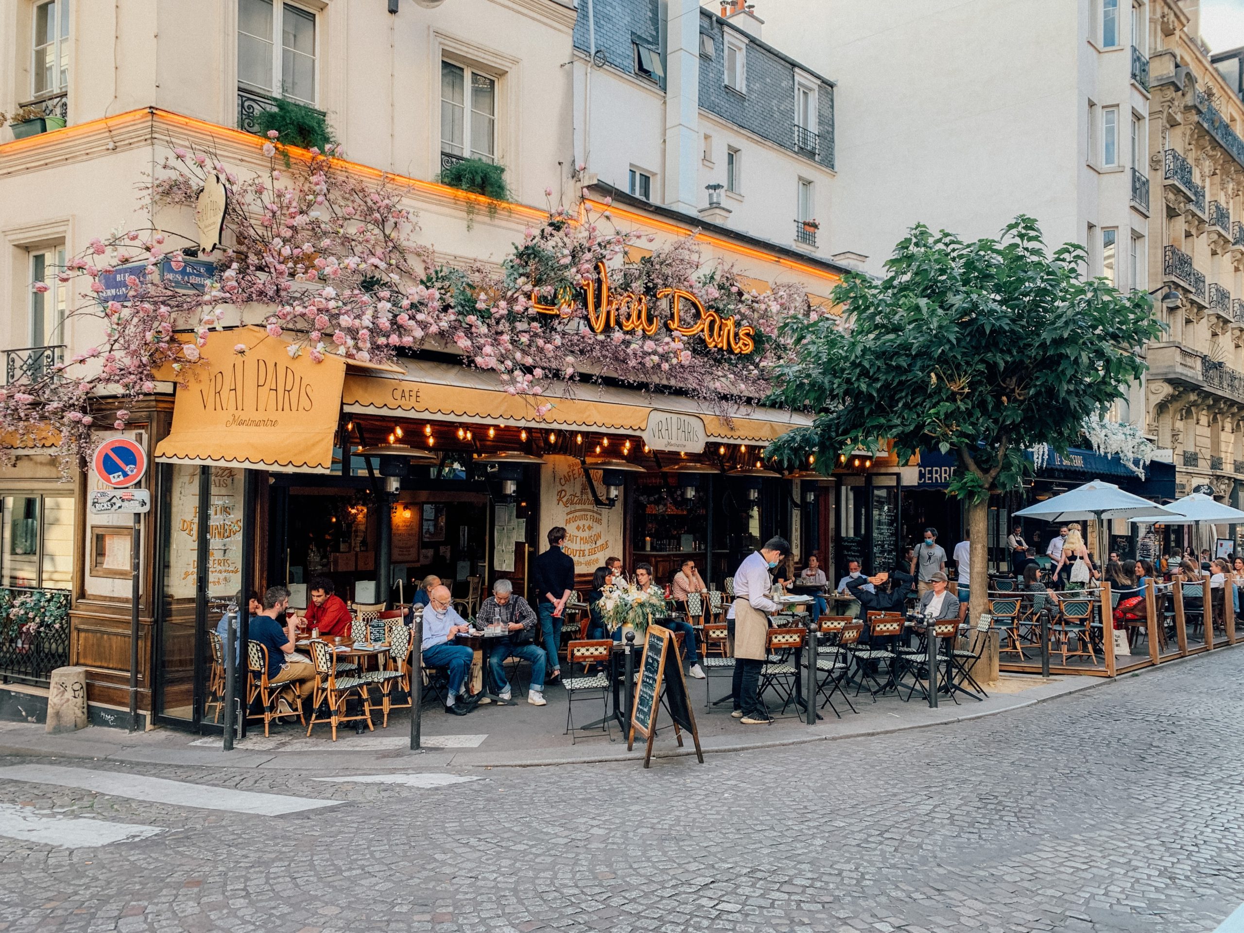 touristes france malou restaurant francais paris